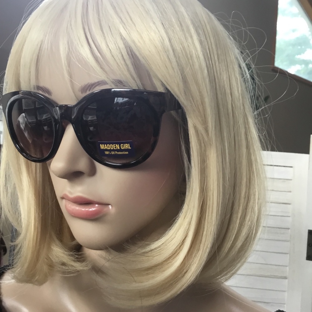 Madden Girl Sunglasses 😎 - Picture 10 of 10